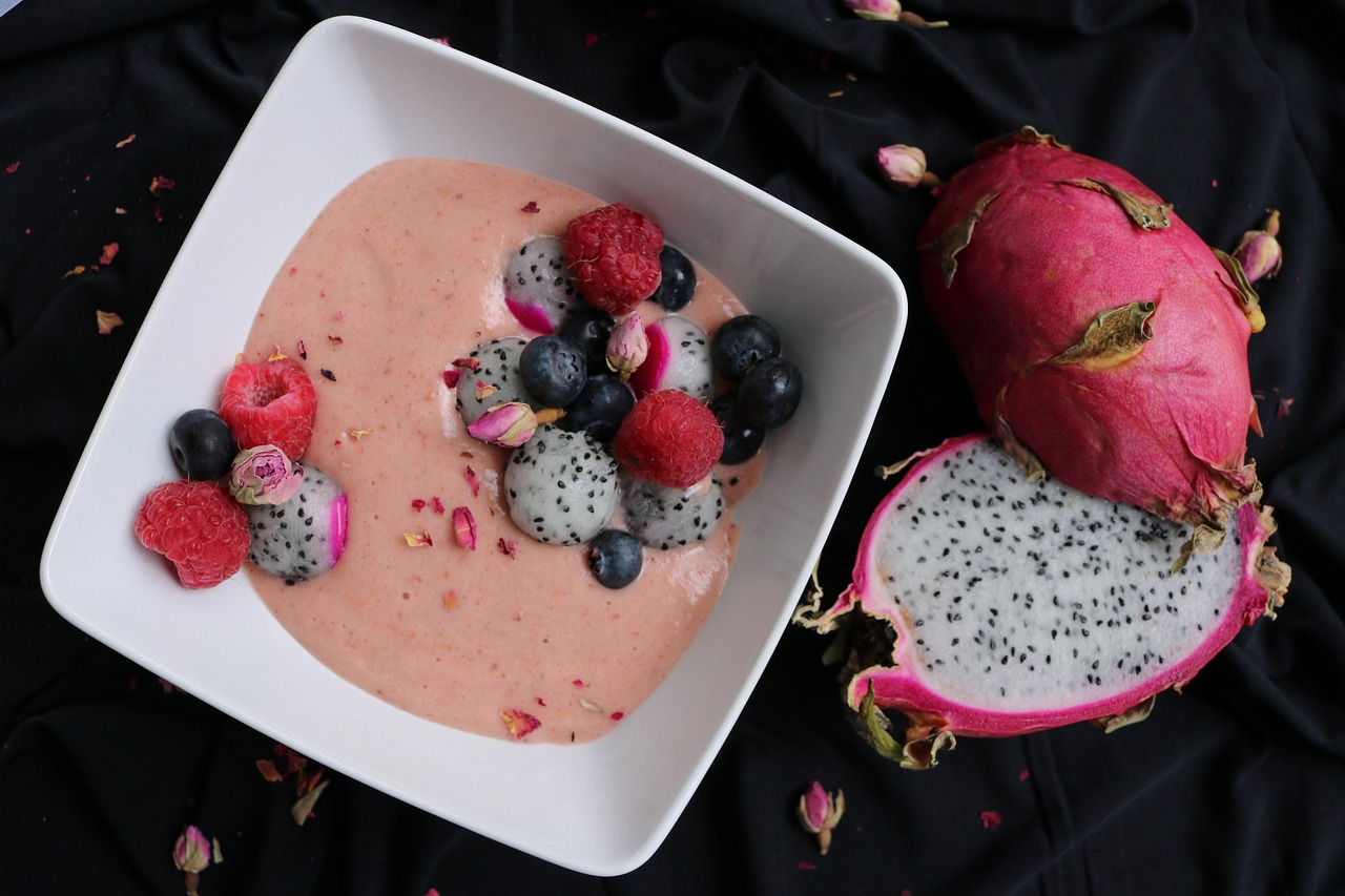 Fuel Your Weight Loss with Delicious and Nutritious Smoothie Recipes
