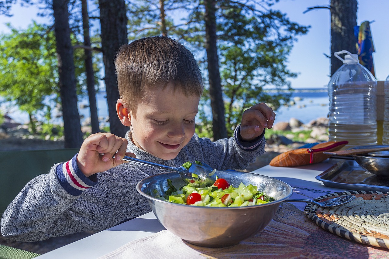 How to Overcome Emotional Eating and Find Food Freedom