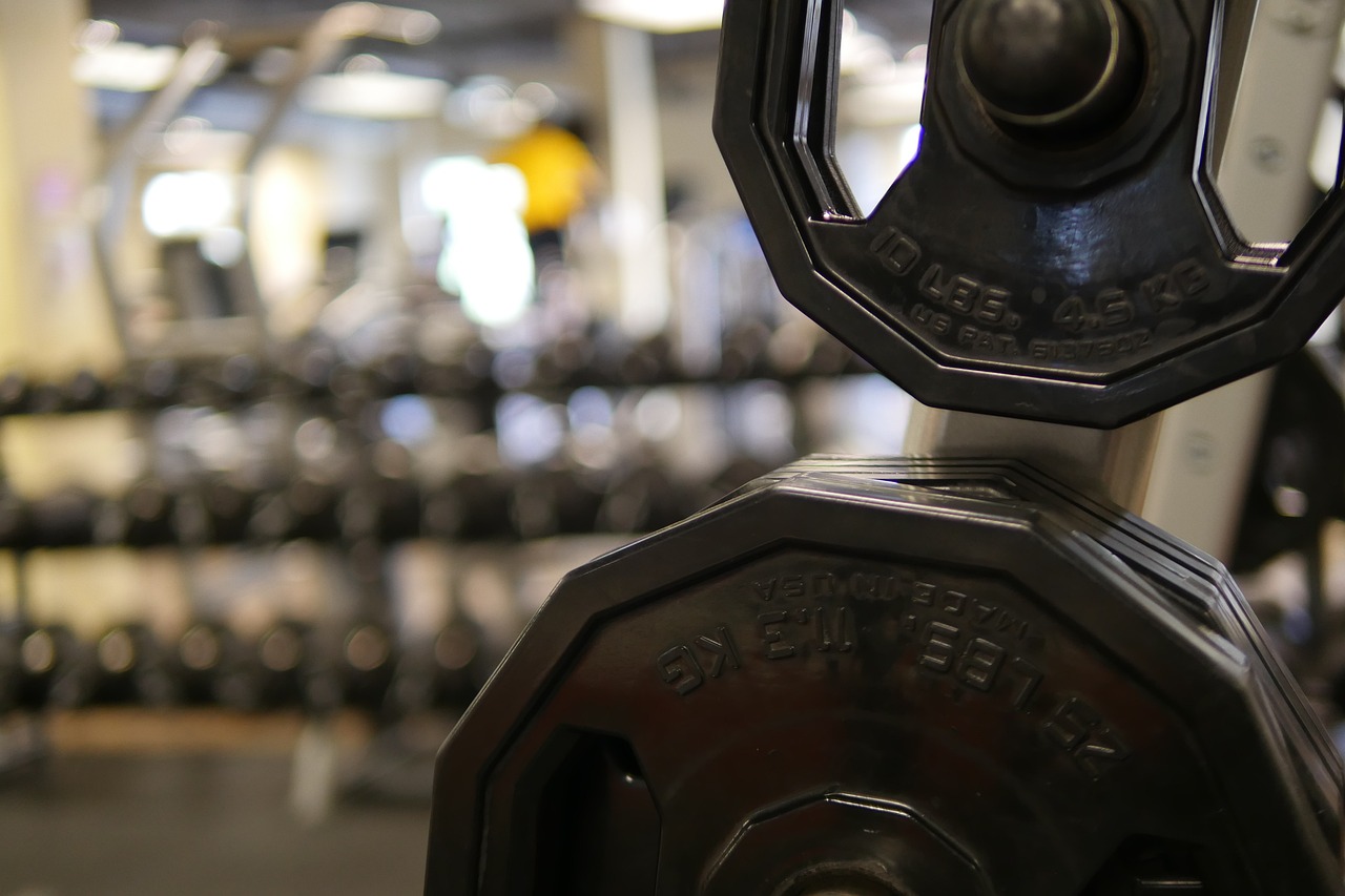 The Benefits of Strength Training for Weight Loss: Build Muscle, Burn Fat