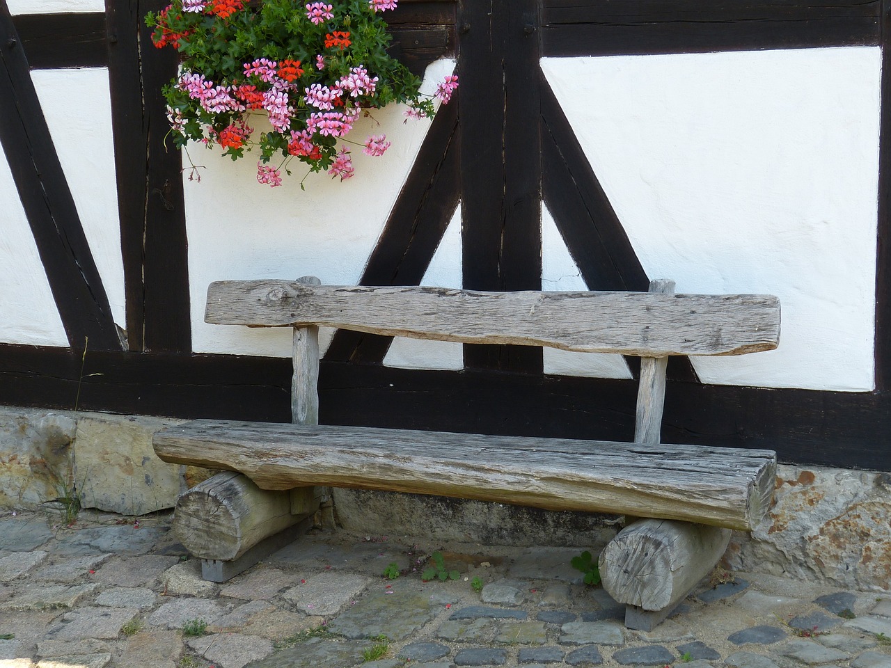 7 Celebrities Who Have Quit Smoking Thanks to Vaping