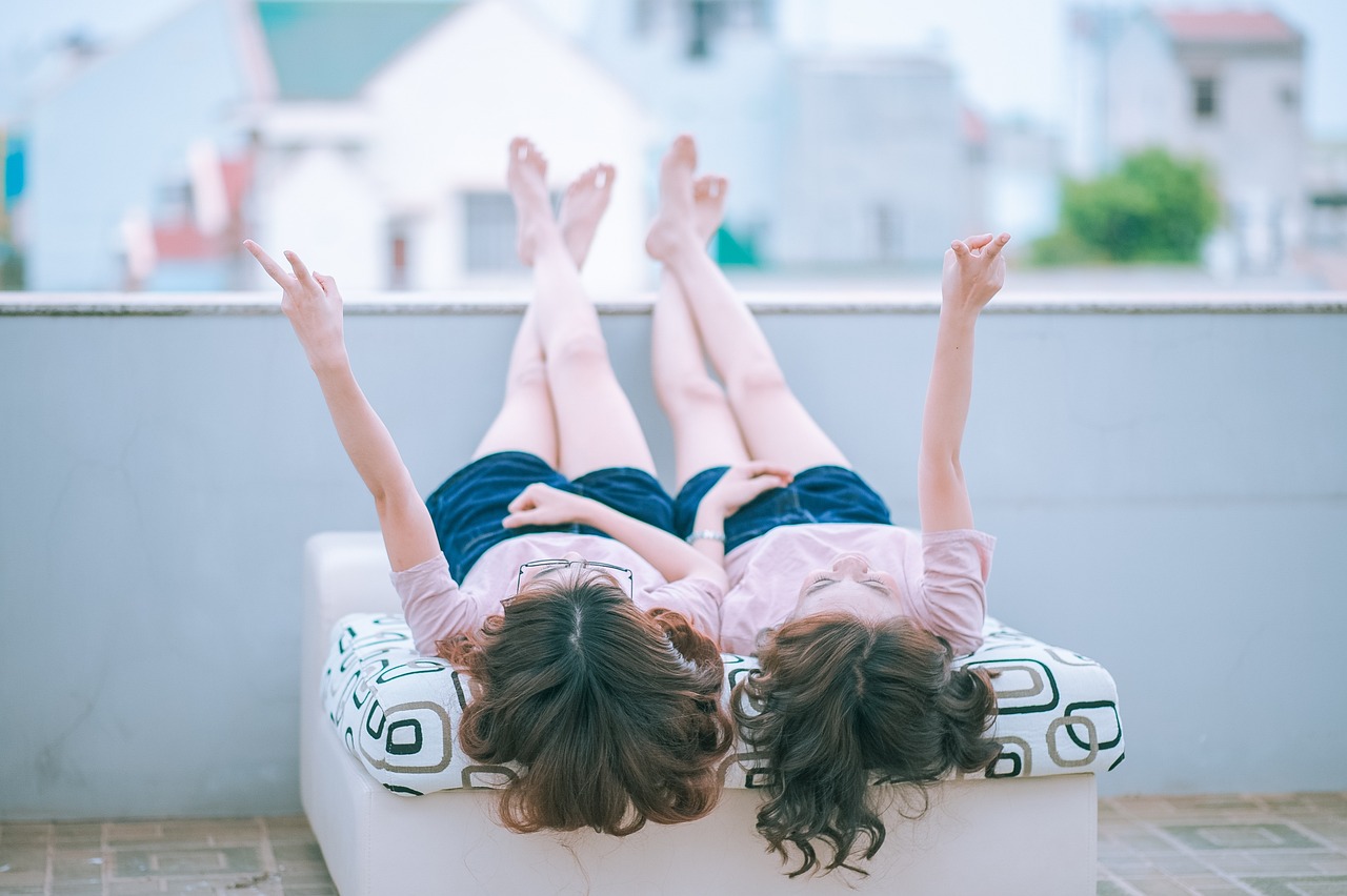 8 Tips for Building Strong Sibling Relationships